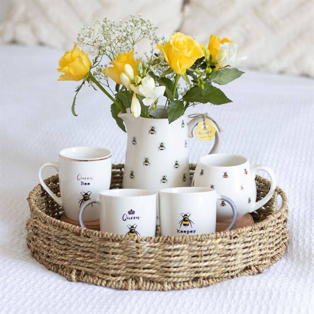 White Rounded Mug With Bee Print
