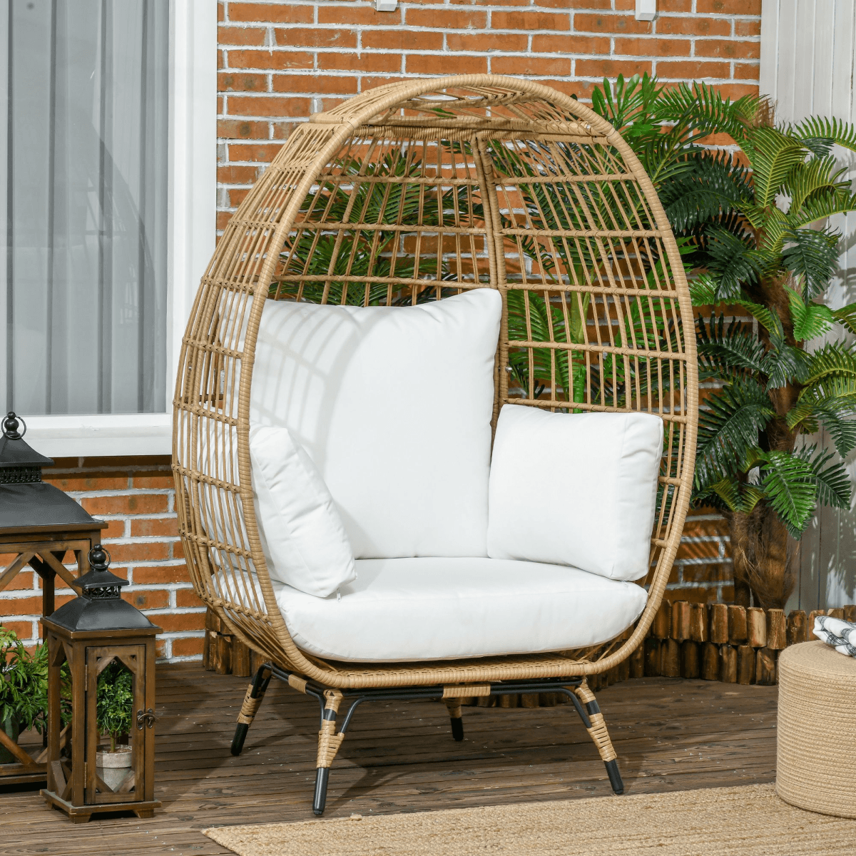 Outsunny Round PE Rattan Outdoor Egg Chair w/ Padded Cushions for Garden