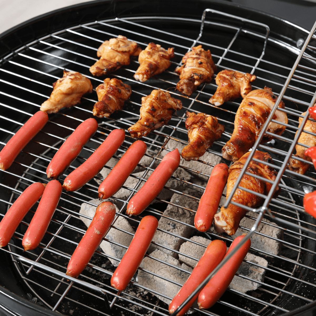 Outsunny Garden Charcoal Trolley Barbecue Grill with Wheels-Black