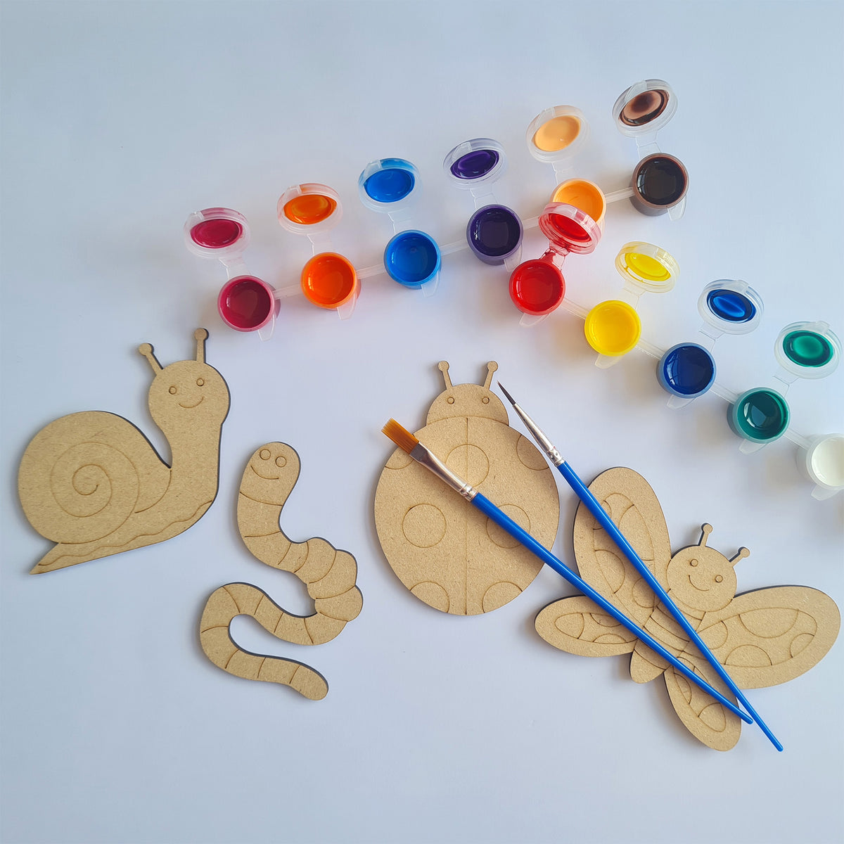 Kitchen Buddies Bugs Kids Painting Set 4+ - Fridge Magnets - 8 Shapes