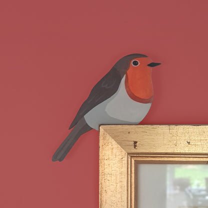Robin Hand Painted Wooden Bird Corner Decoration - Left or Right Facing - Perfect For Door Frames, Cupboards, Light Switches, Pictures & More